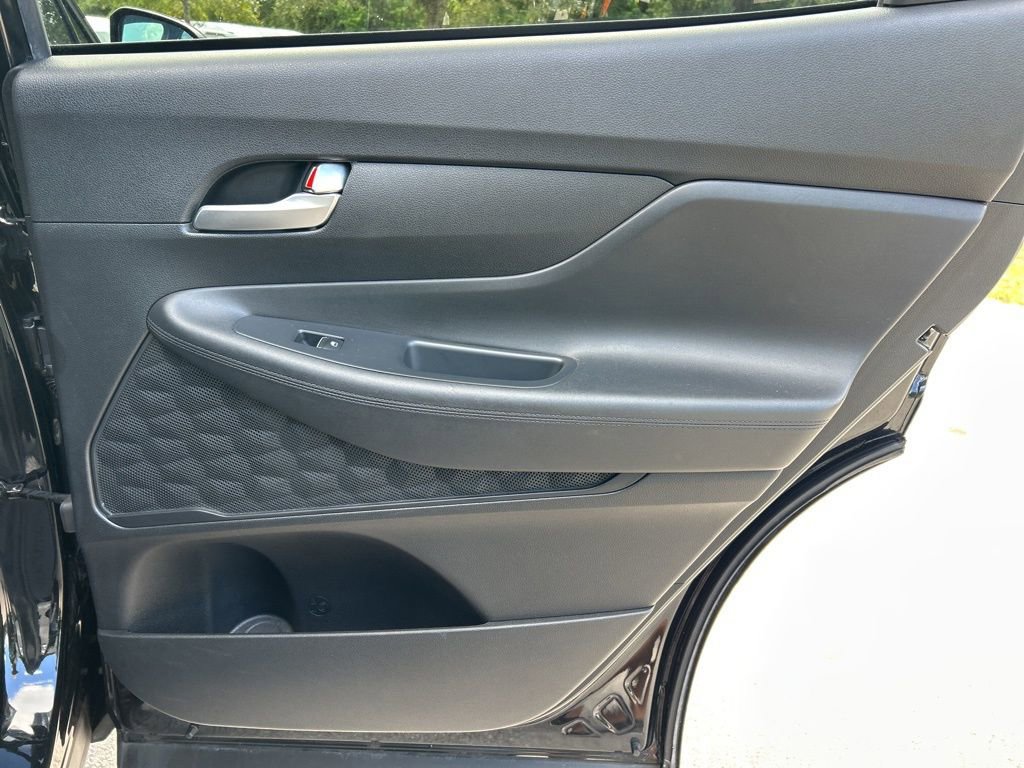 Used 2023 Hyundai Santa Fe SEL image 40