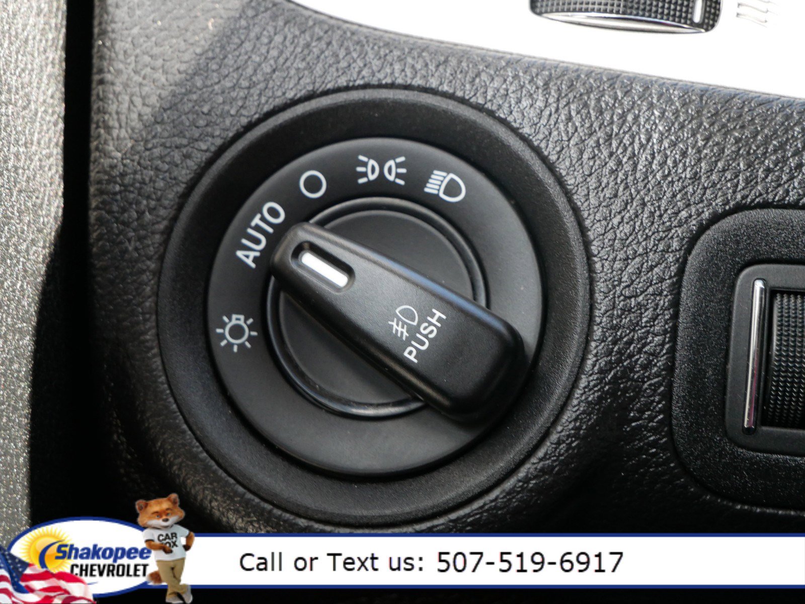 Used 2019 Dodge Journey SE image 44