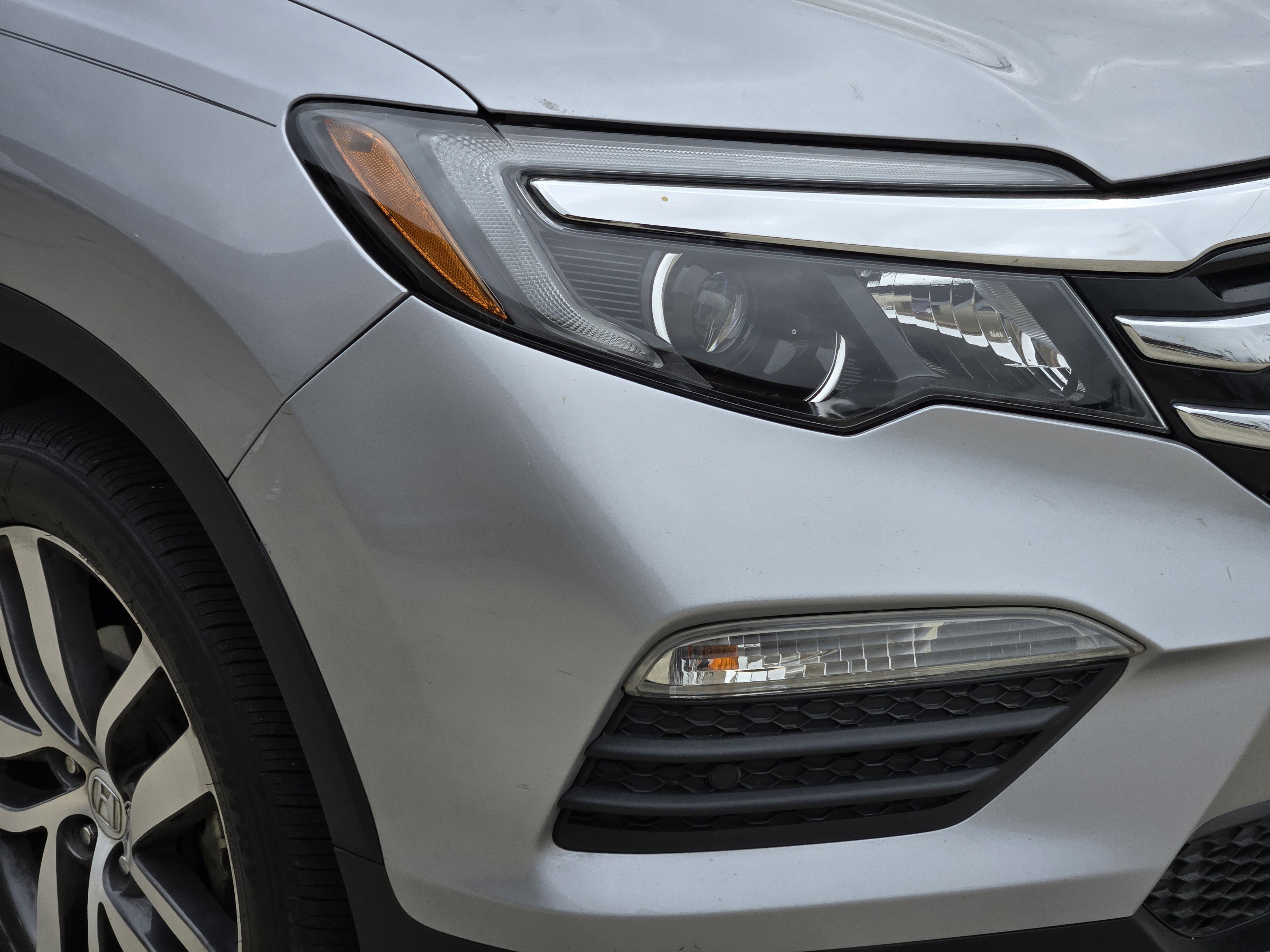 Used 2016 Honda Pilot Elite image 33