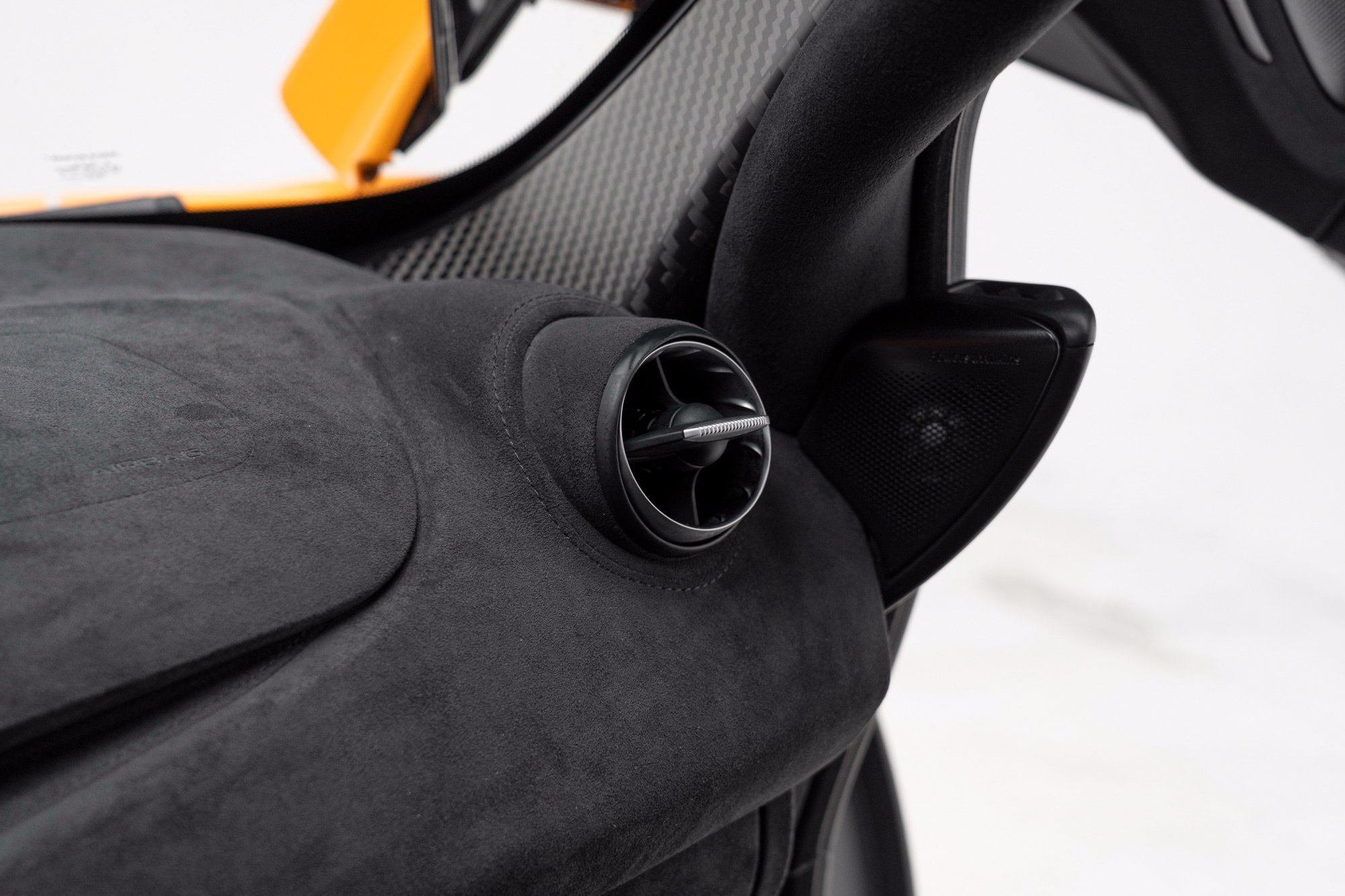 Used 2024 McLaren 750S RWD image 45