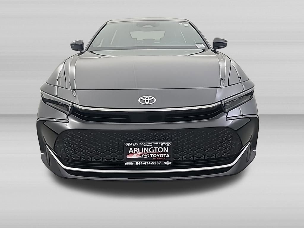 Used 2024 Toyota Crown Limited image 10