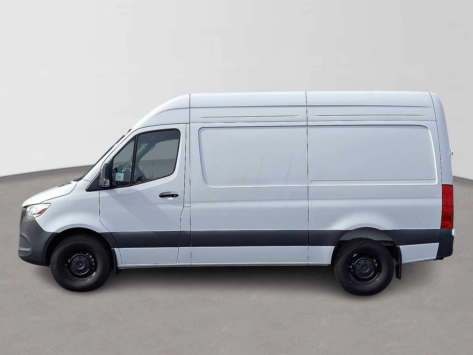 Used 2024 Mercedes-Benz Sprinter 144 Cargo image 7