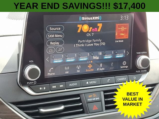 Used 2024 Nissan Altima 2.5 SV image 18