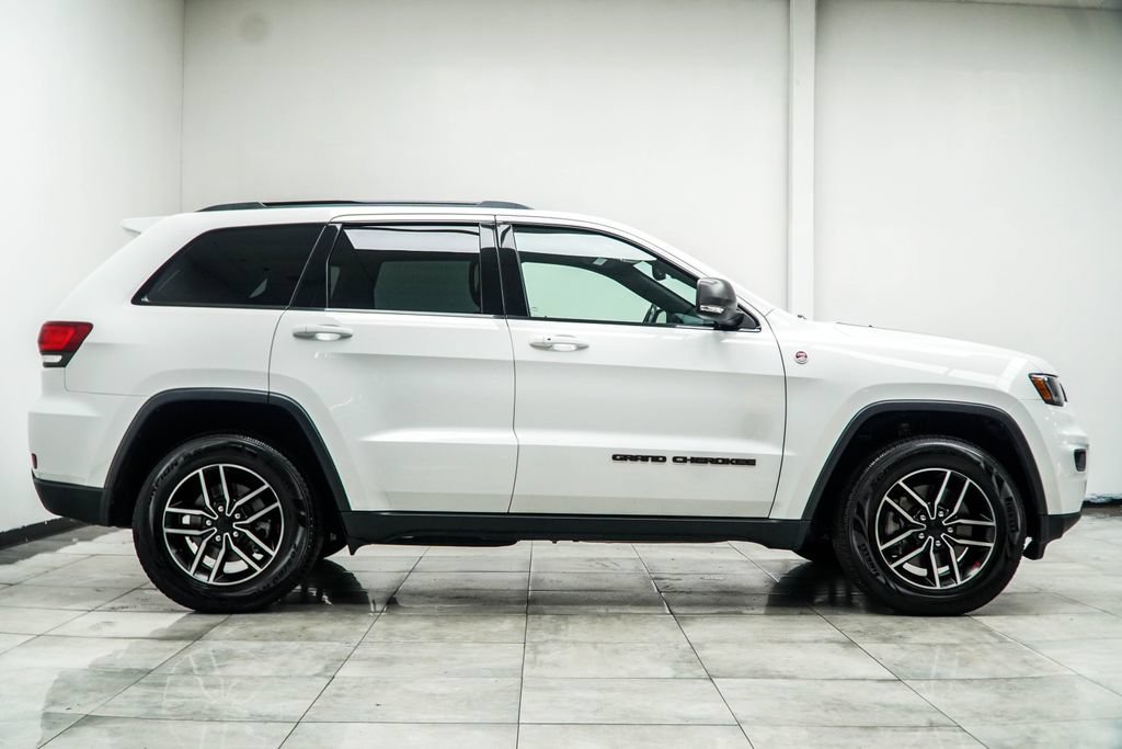 Used 2021 Jeep Grand Cherokee Trailhawk AWD/4WD image 6