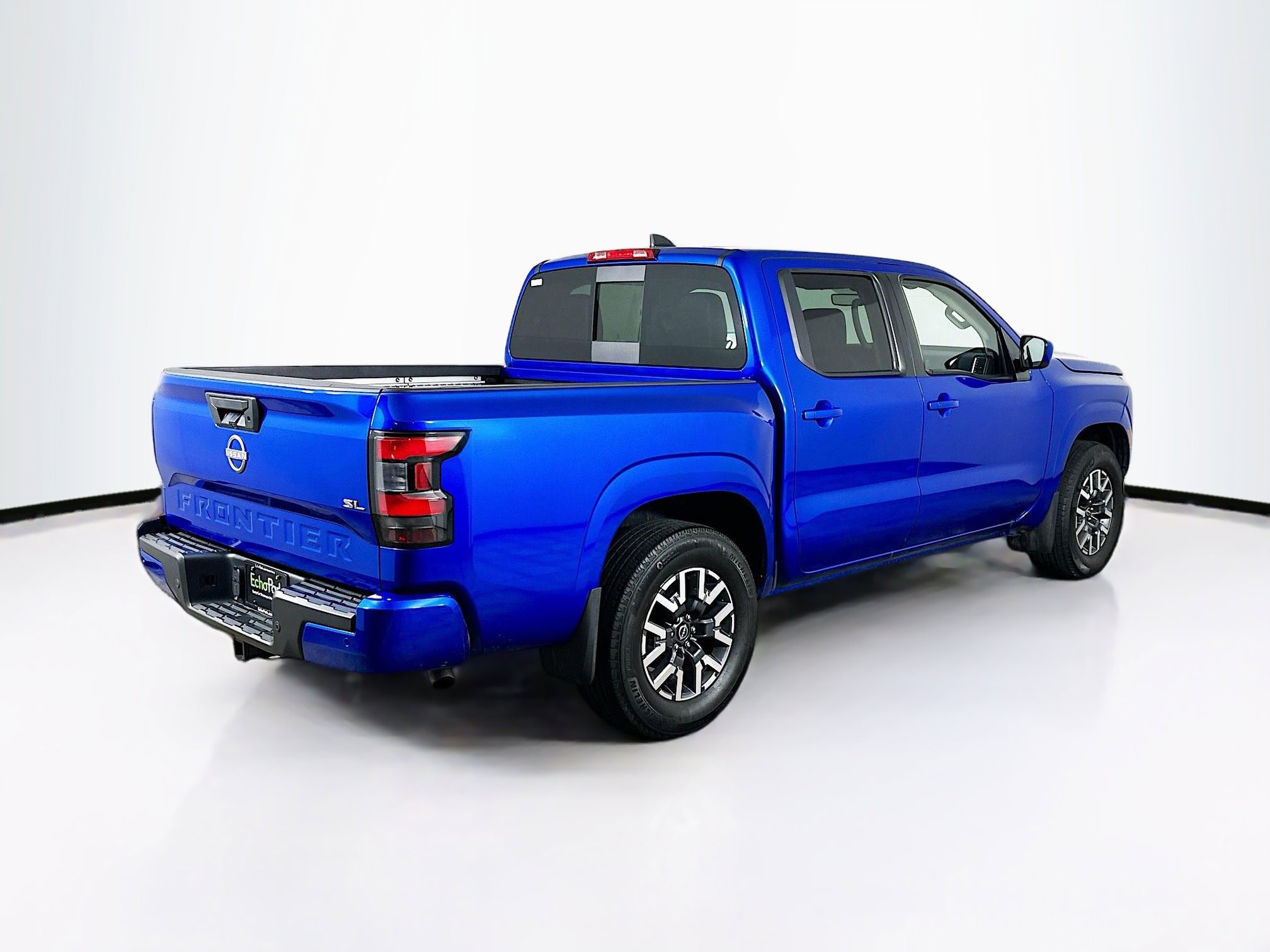 Used 2024 Nissan Frontier SL w/ Technology Package image 9