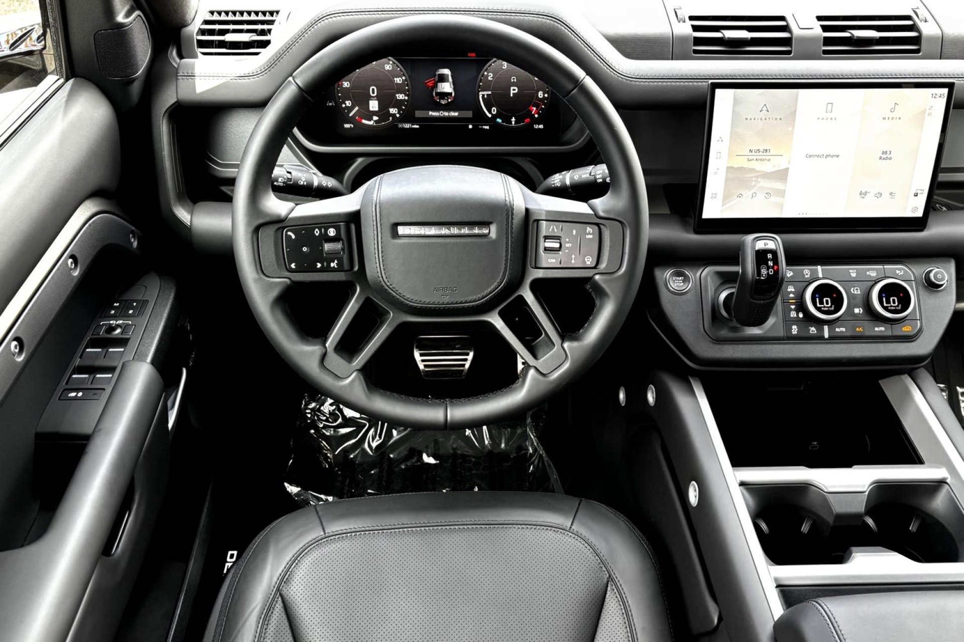 Used 2025 Land Rover Defender 110 X image 24