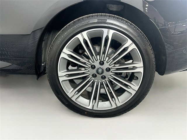 Used 2025 Land Rover Range Rover Sport Dynamic SE image 31