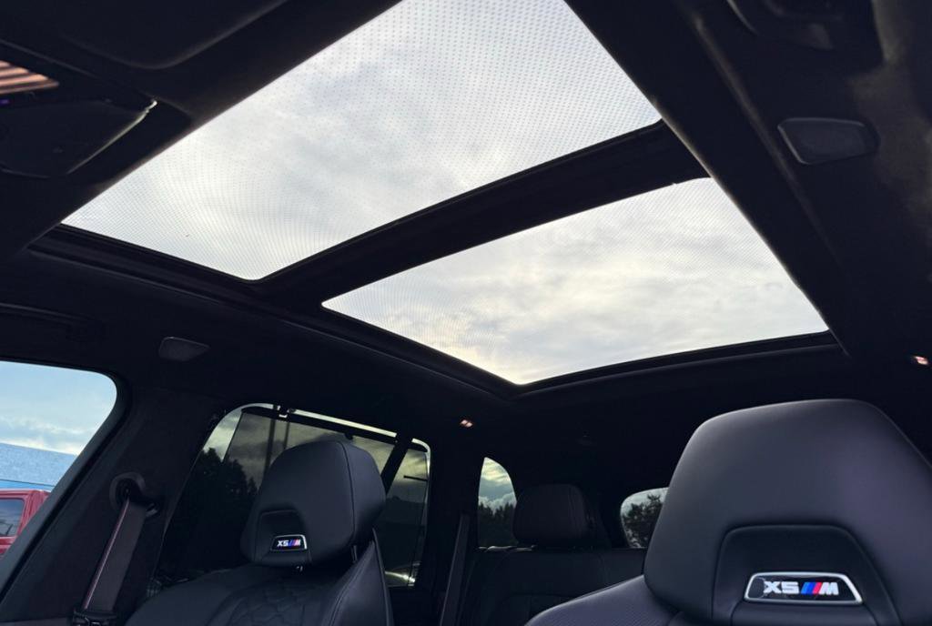 Used 2025 BMW X5 M Competition w/ Executive Package image 4