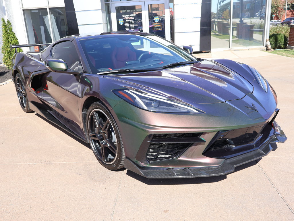 Used 2024 Chevrolet Corvette Stingray Preferred Cpe RWD image 11