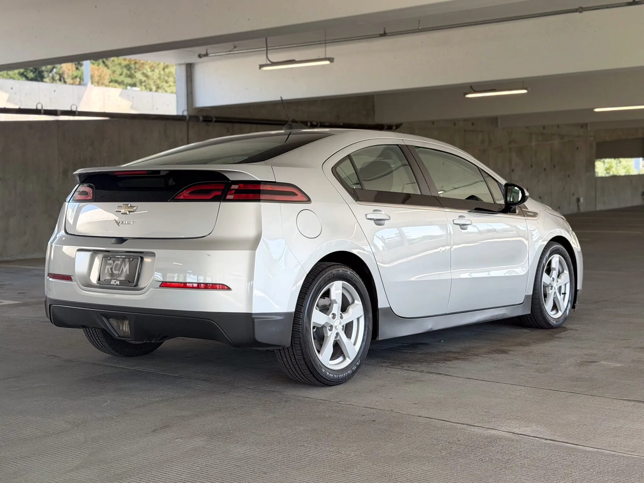 Used 2015 Chevrolet Volt FWD image 5