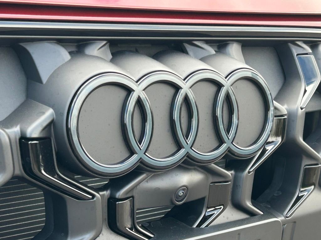 New 2025 Audi SQ5 Premium Plus image 39