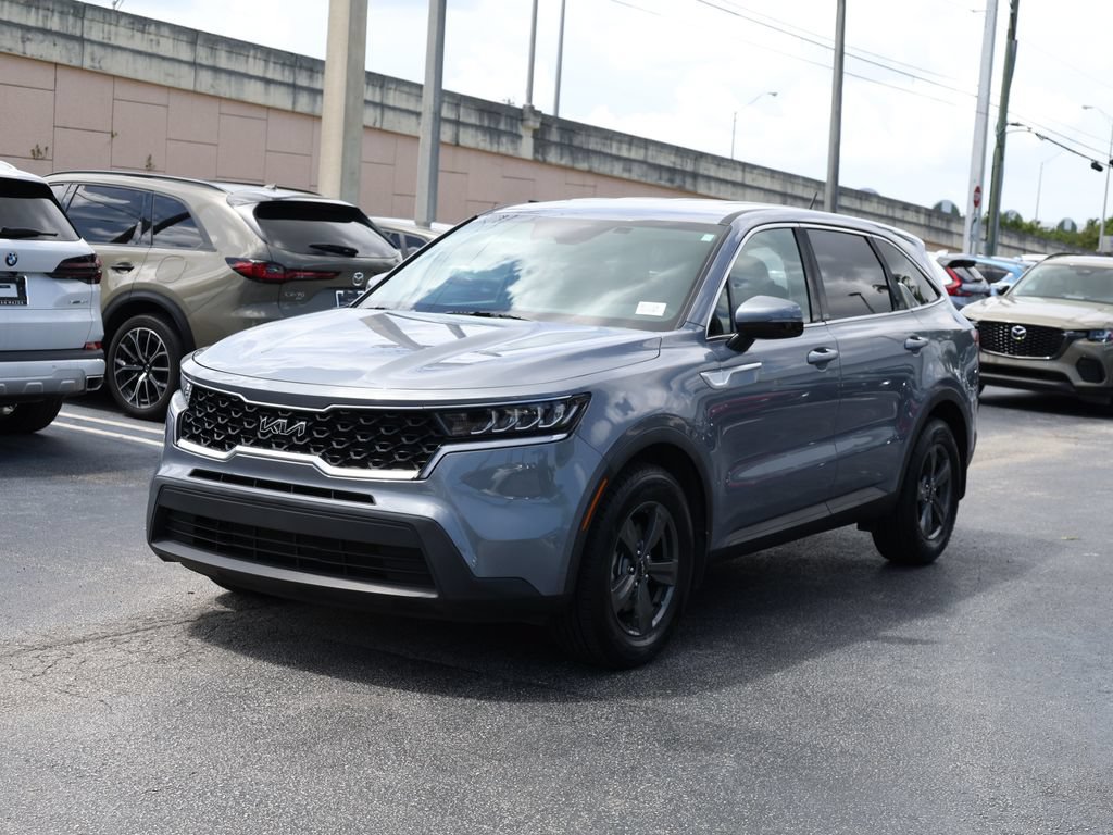 Used 2022 Kia Sorento LX