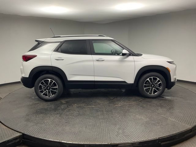 New 2026 Chevrolet TrailBlazer LT w/ Driver Confidence Package FWD image 8