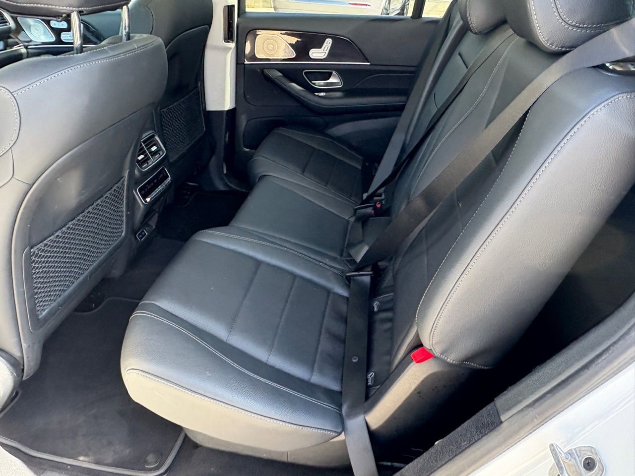 Used 2024 Mercedes-Benz GLS 450 4MATIC image 38