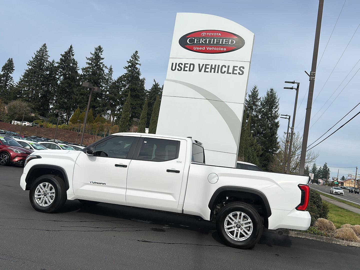 Used 2025 Toyota Tundra SR5 image 3