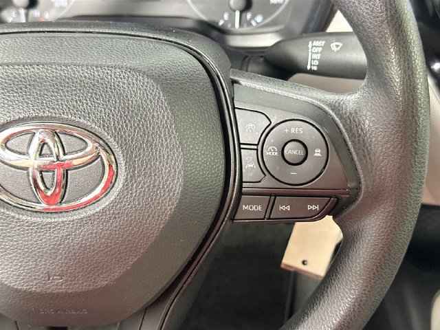 Used 2024 Toyota Corolla LE FWD image 20