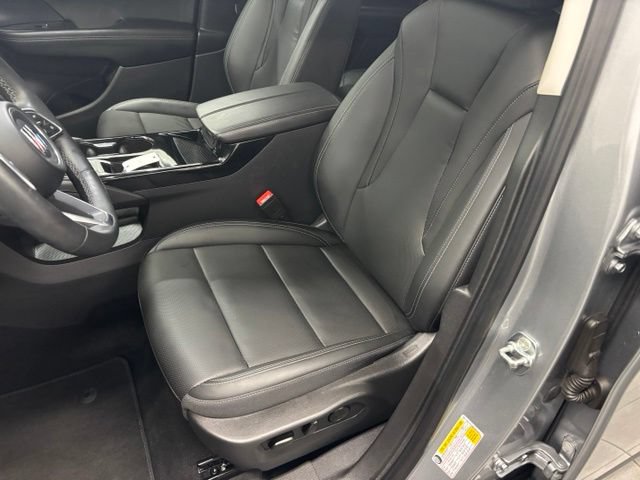 Used 2025 Buick Envision Preferred AWD/4WD image 19