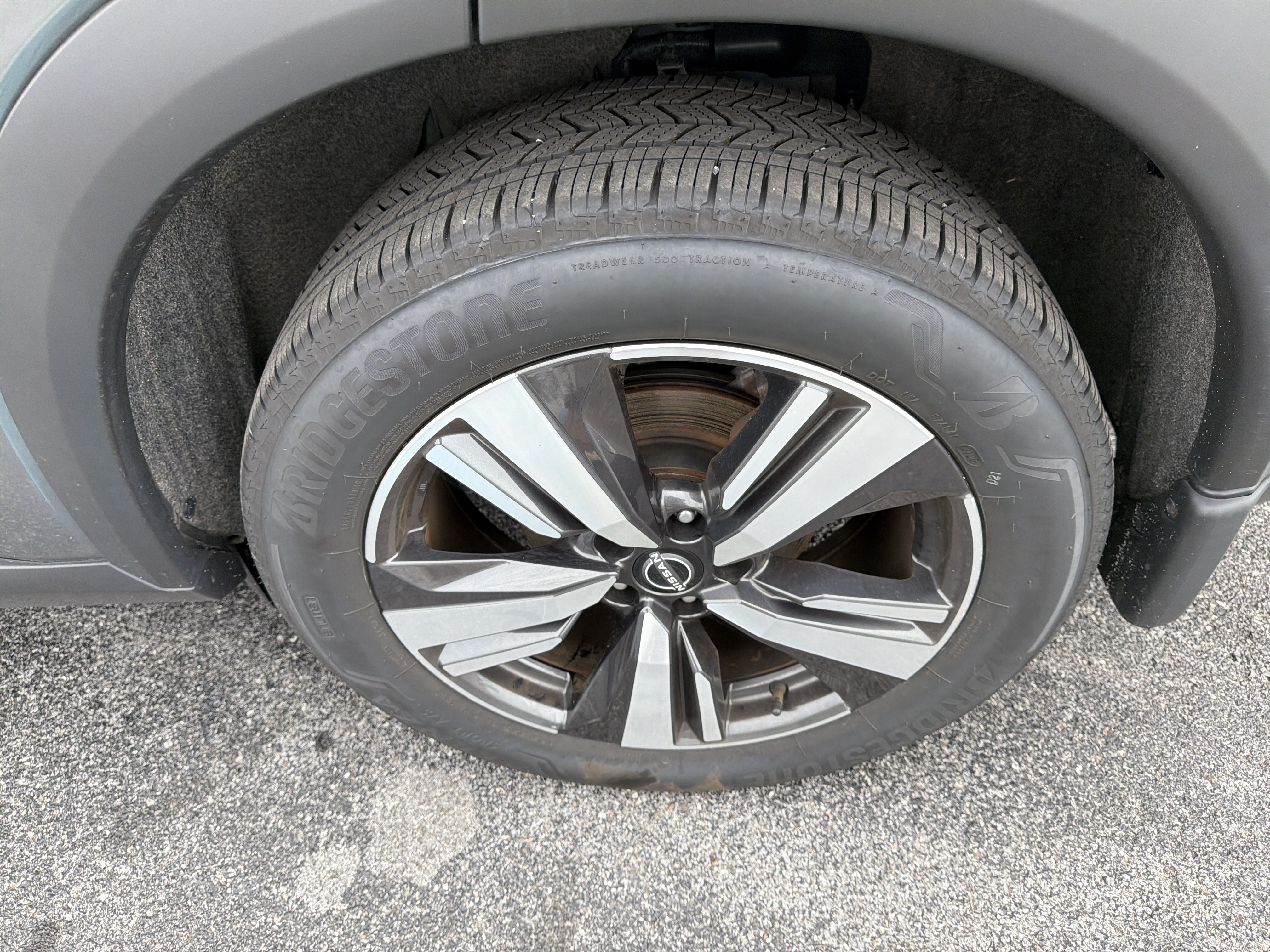 Certified 2023 Nissan Rogue Platinum AWD/4WD image 14
