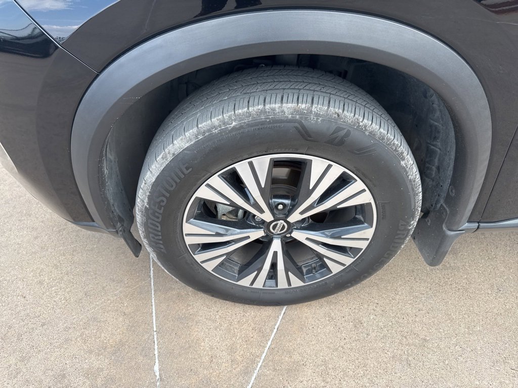 Used 2021 Nissan Rogue SV image 10