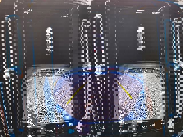 Certified 2023 Volvo XC40 B5 Ultimate w/ Climate Package image 24