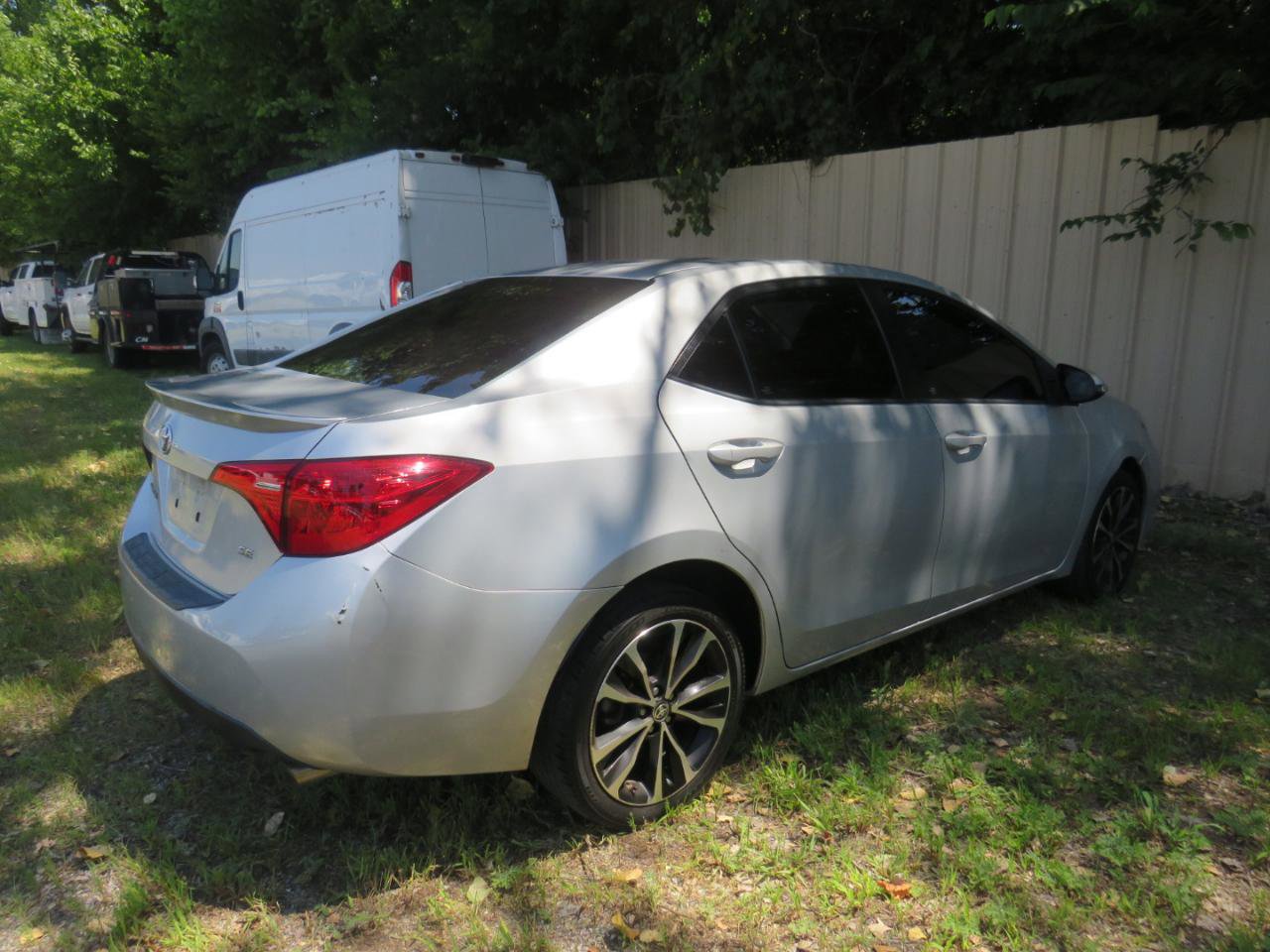 Used 2017 Toyota Corolla SE FWD image 5
