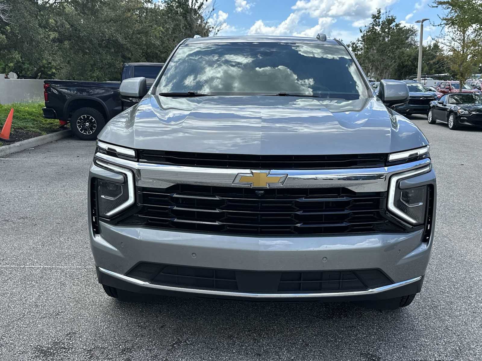 Certified 2025 Chevrolet Tahoe LS RWD image 9