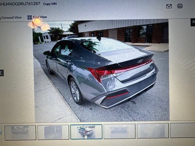 Used 2024 Hyundai Elantra SEL FWD image 14