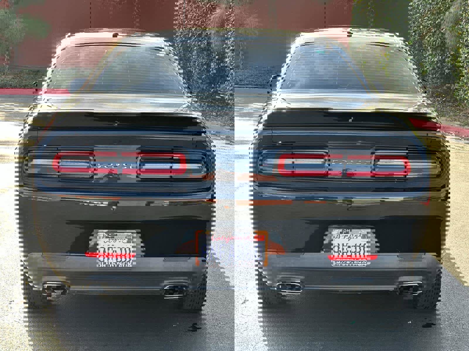 Used 2018 Dodge Challenger SXT image 5