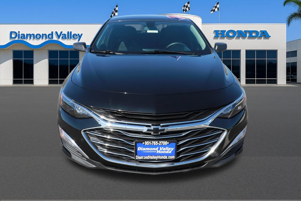 Used 2022 Chevrolet Malibu LS FWD image 2