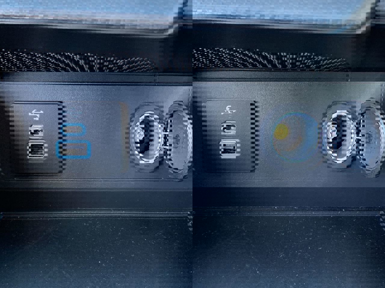 New 2025 Ford Mustang Coupe image 23