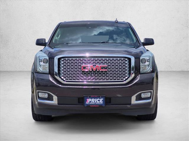 Used 2016 GMC Yukon Denali RWD image 2
