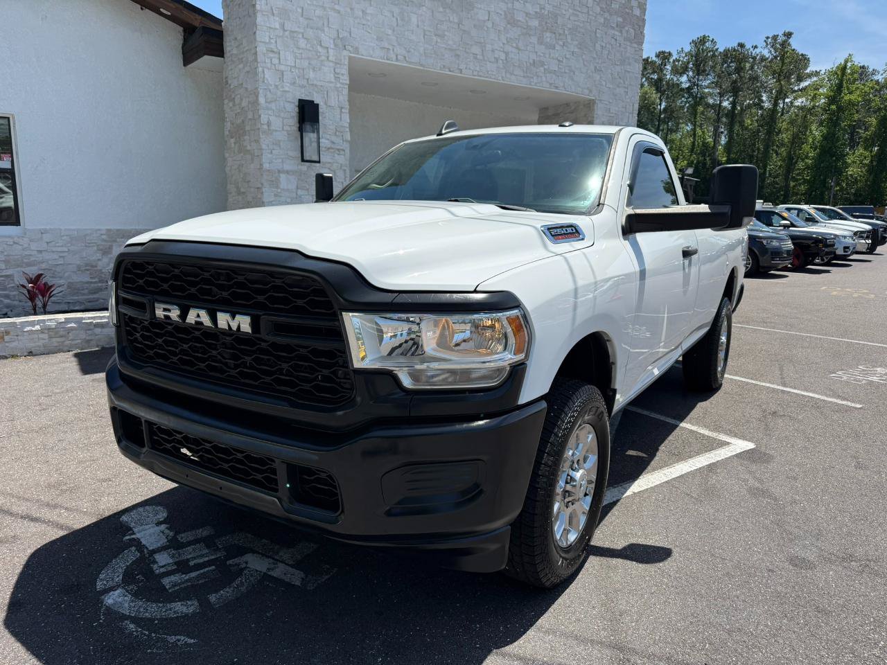 Used 2019 RAM 2500 Tradesman AWD/4WD image 9