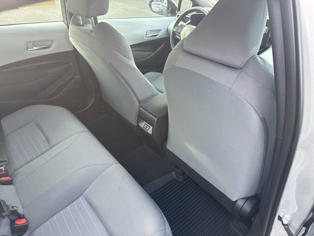 Used 2026 Toyota Corolla SE FWD image 17