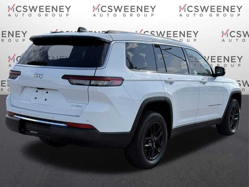 Used 2023 Jeep Grand Cherokee L Laredo RWD image 5