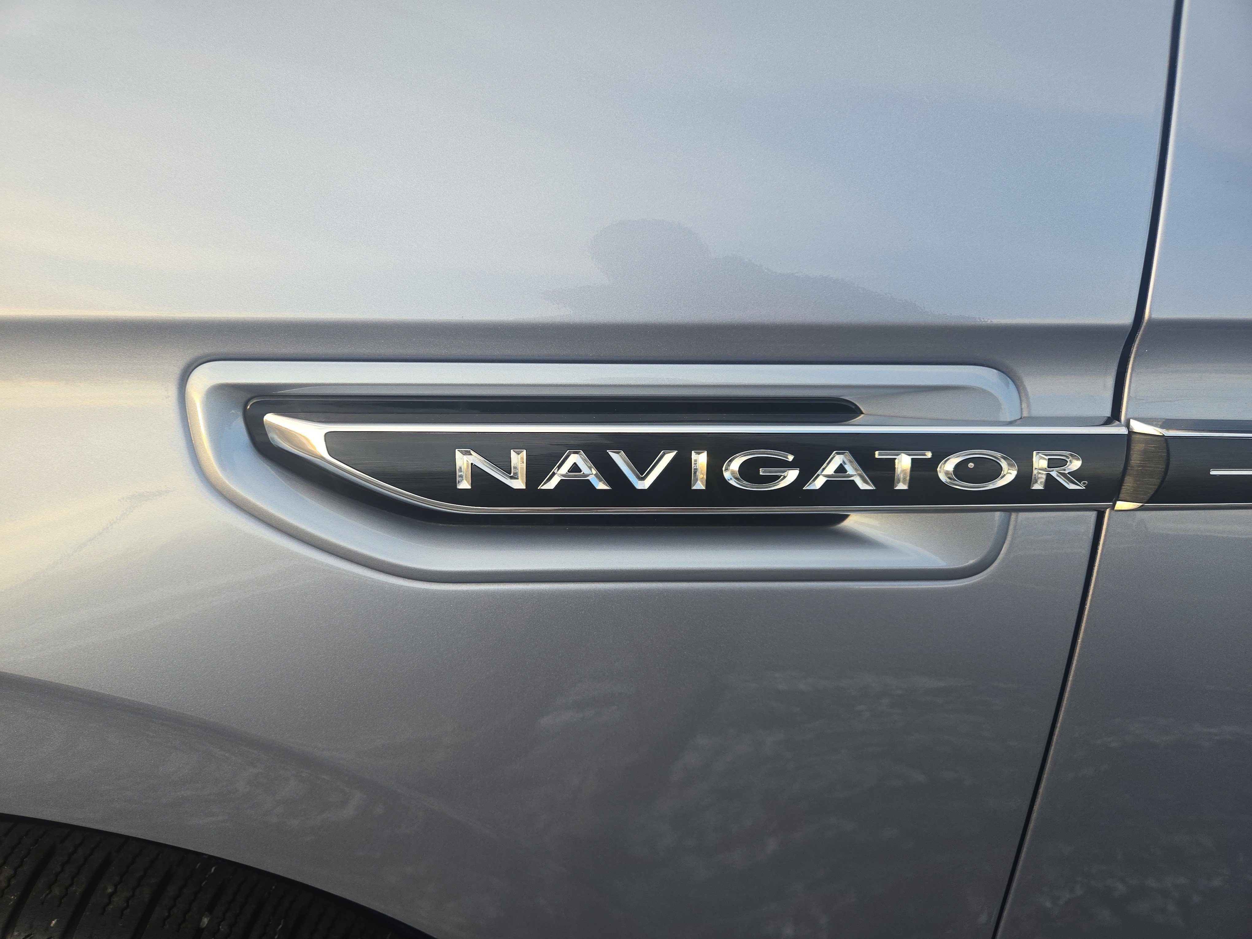 Used 2019 Lincoln Navigator Black Label w/ Cargo Package image 13