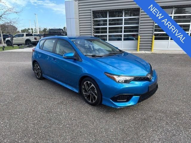 Used 2016 Scion iM FWD image 1