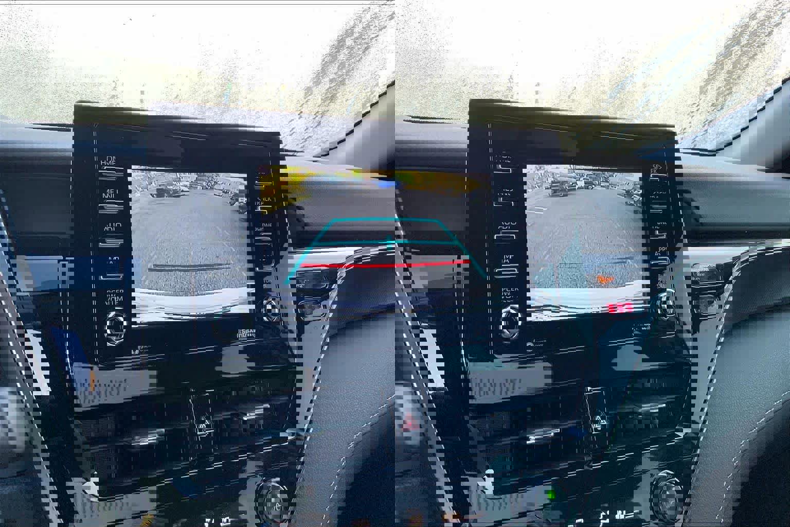 Used 2021 Toyota Camry SE FWD image 28