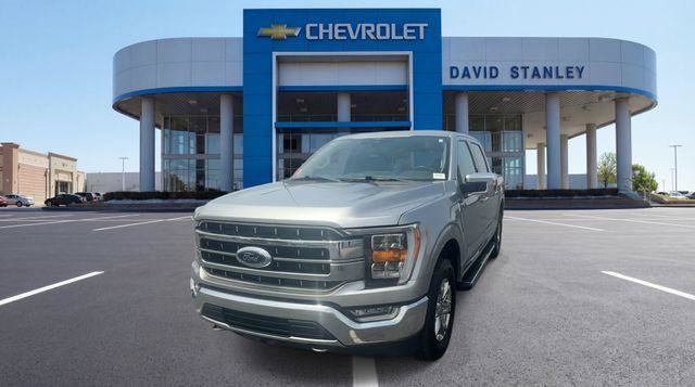 Used 2023 Ford F150 Lariat AWD/4WD image 3