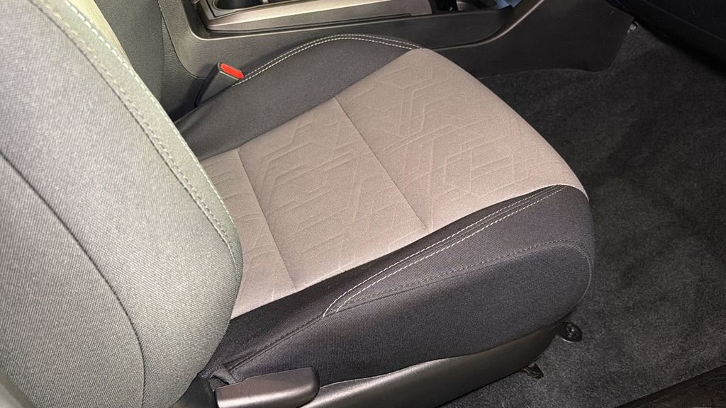 Used 2023 Toyota Tacoma TRD Off-Road image 12