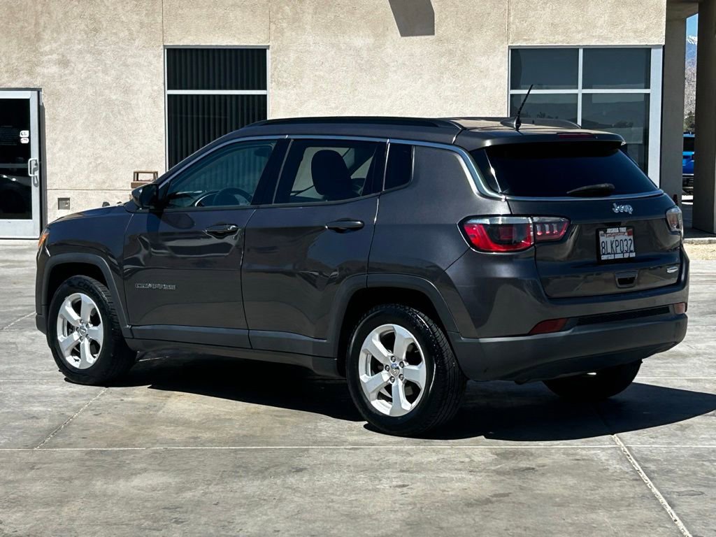 Used 2019 Jeep Compass Latitude w/ Popular Equipment Group FWD image 6