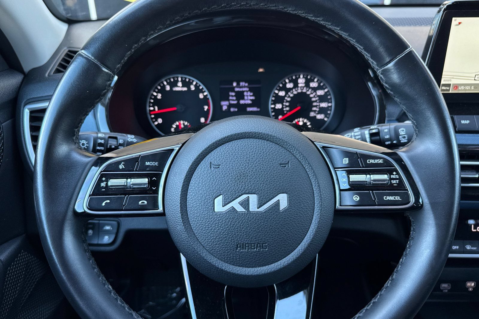 Used 2022 Kia Seltos Nightfall Edition AWD/4WD image 26
