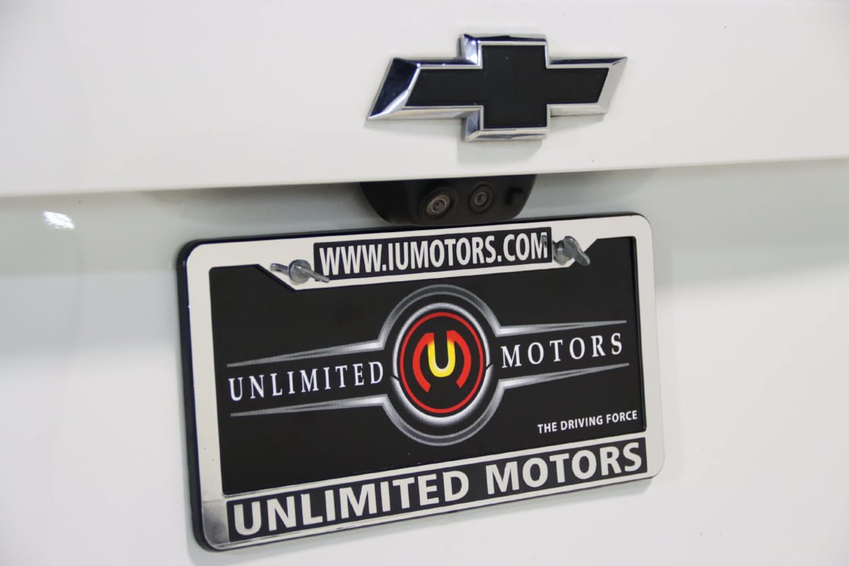 Used 2022 Chevrolet Blazer LT w/ Sound & Technology Package AWD/4WD image 4