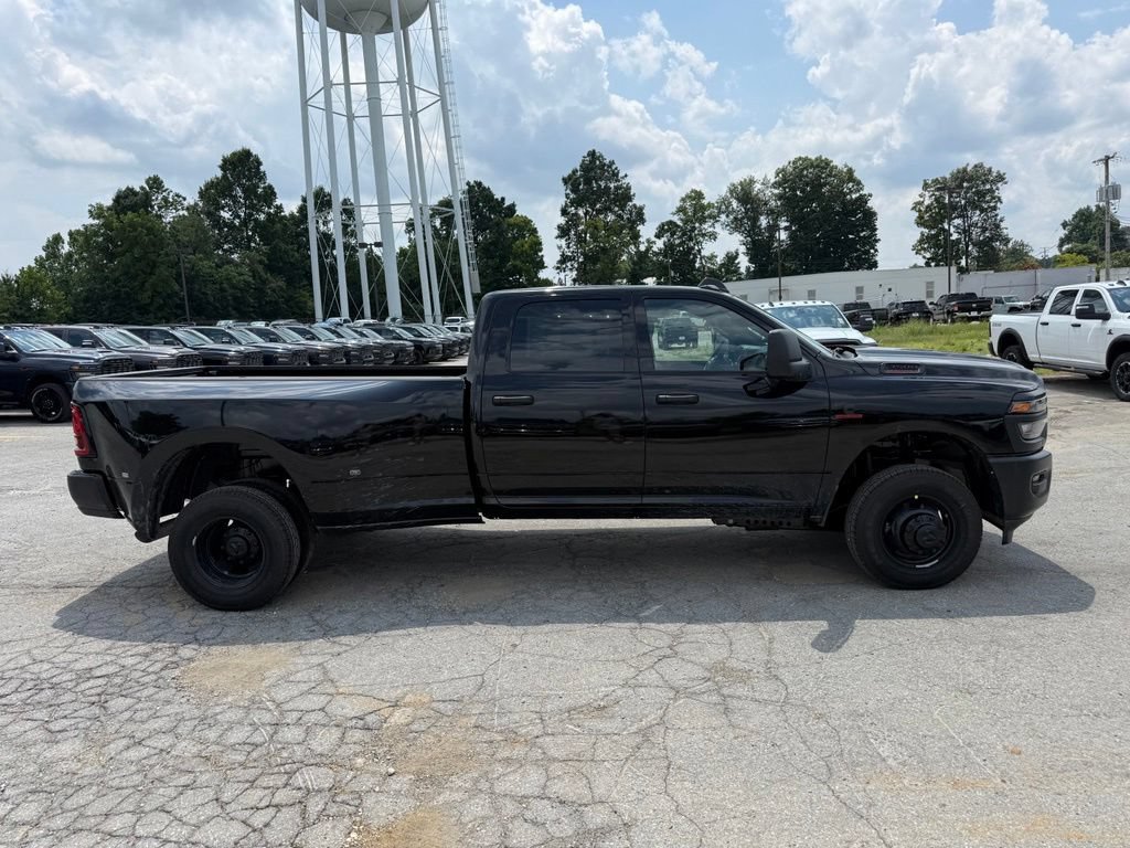New 2026 RAM 3500 Tradesman AWD/4WD image 5