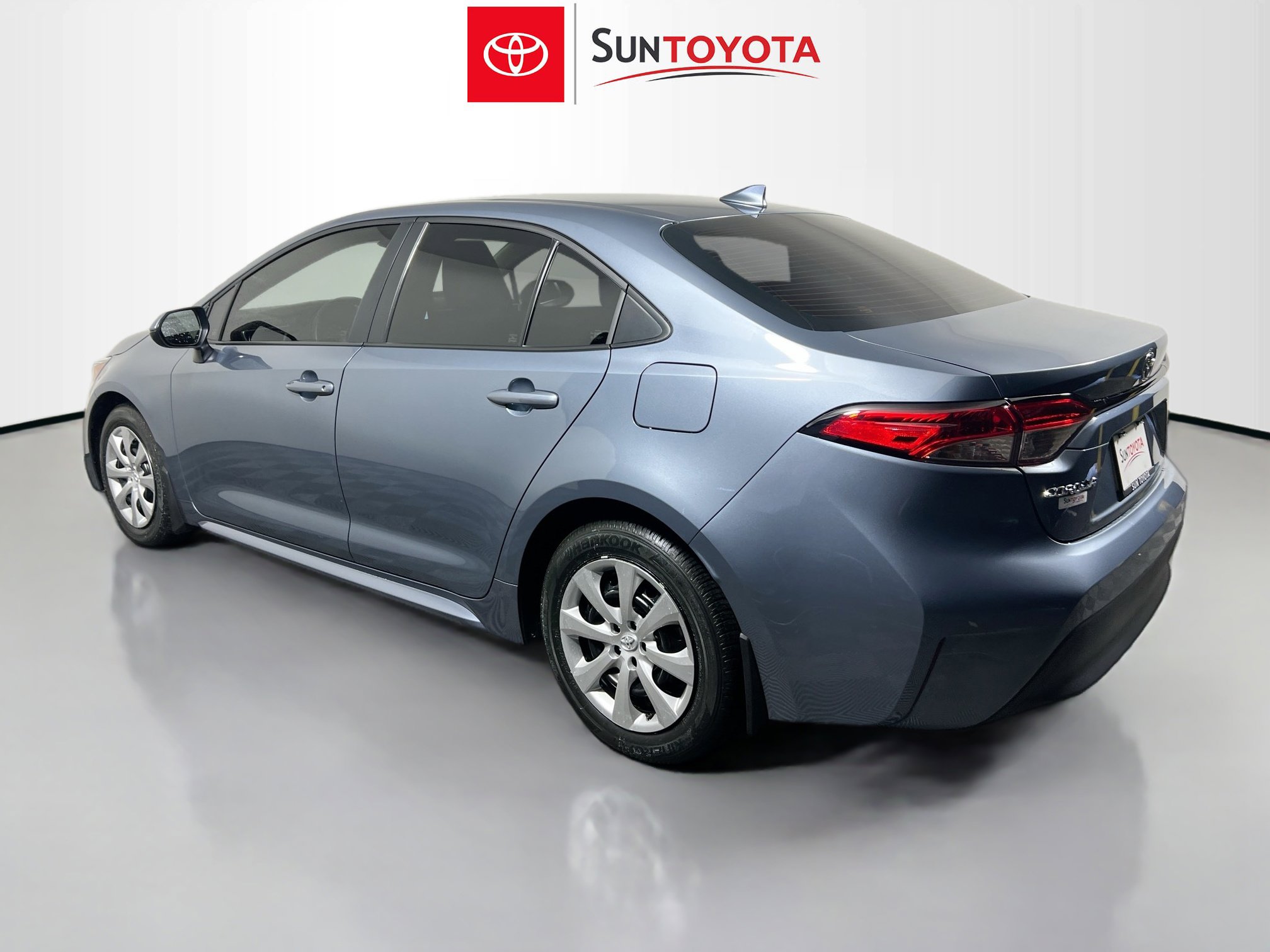 Used 2025 Toyota Corolla LE image 6