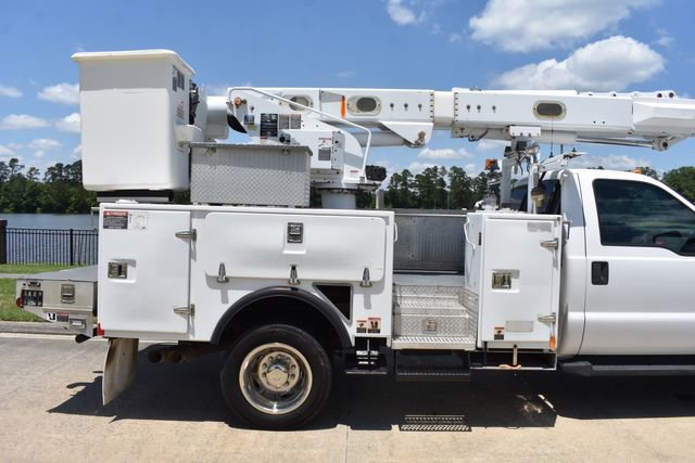 Used 2014 Ford F550 4x4 Regular Cab Super Duty image 4