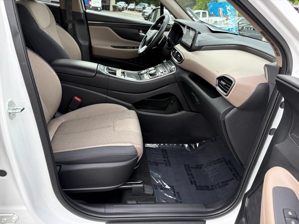 Used 2023 Hyundai Santa Fe SEL AWD/4WD image 17