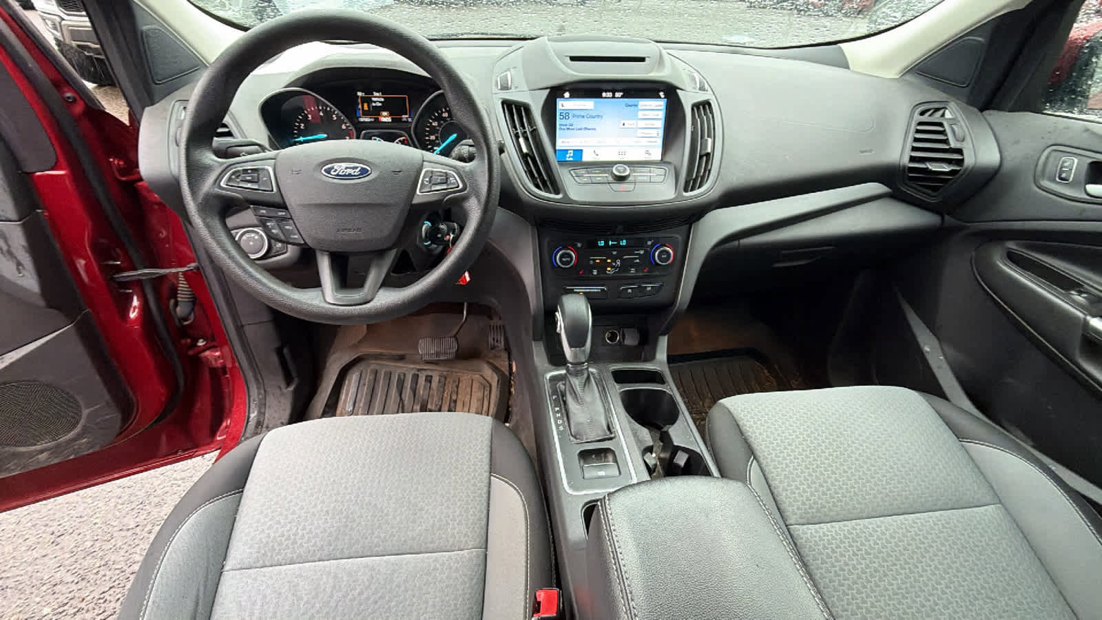 Used 2018 Ford Escape SE w/ SE Sync 3 Package image 18