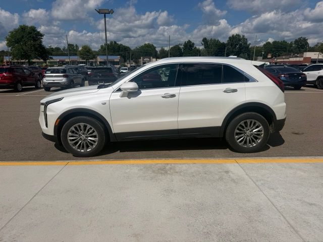 Used 2024 Cadillac XT4 Premium Luxury AWD/4WD image 11