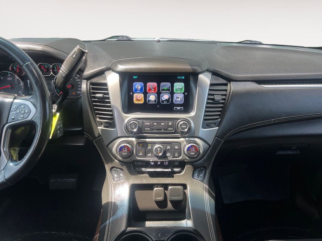 Used 2018 Chevrolet Suburban LT RWD image 11