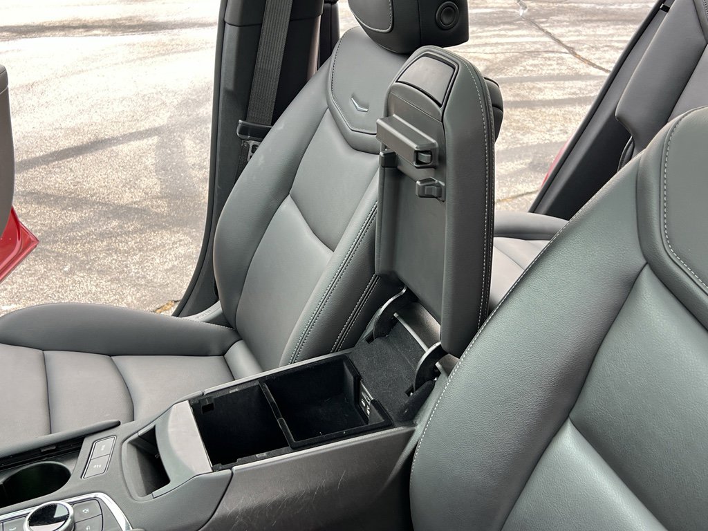 Used 2024 Cadillac XT6 Luxury image 19